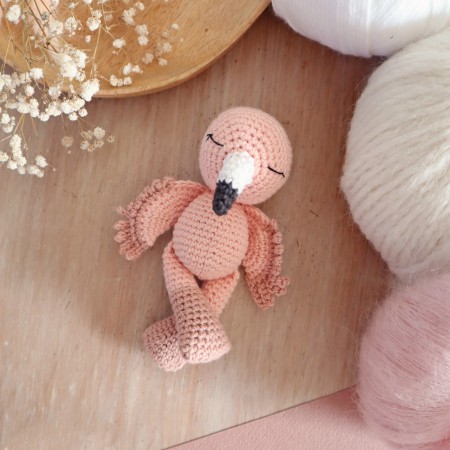 Les minis du bonheur : Luna, mon mini flamant rose : Patron Au Crochet PDF